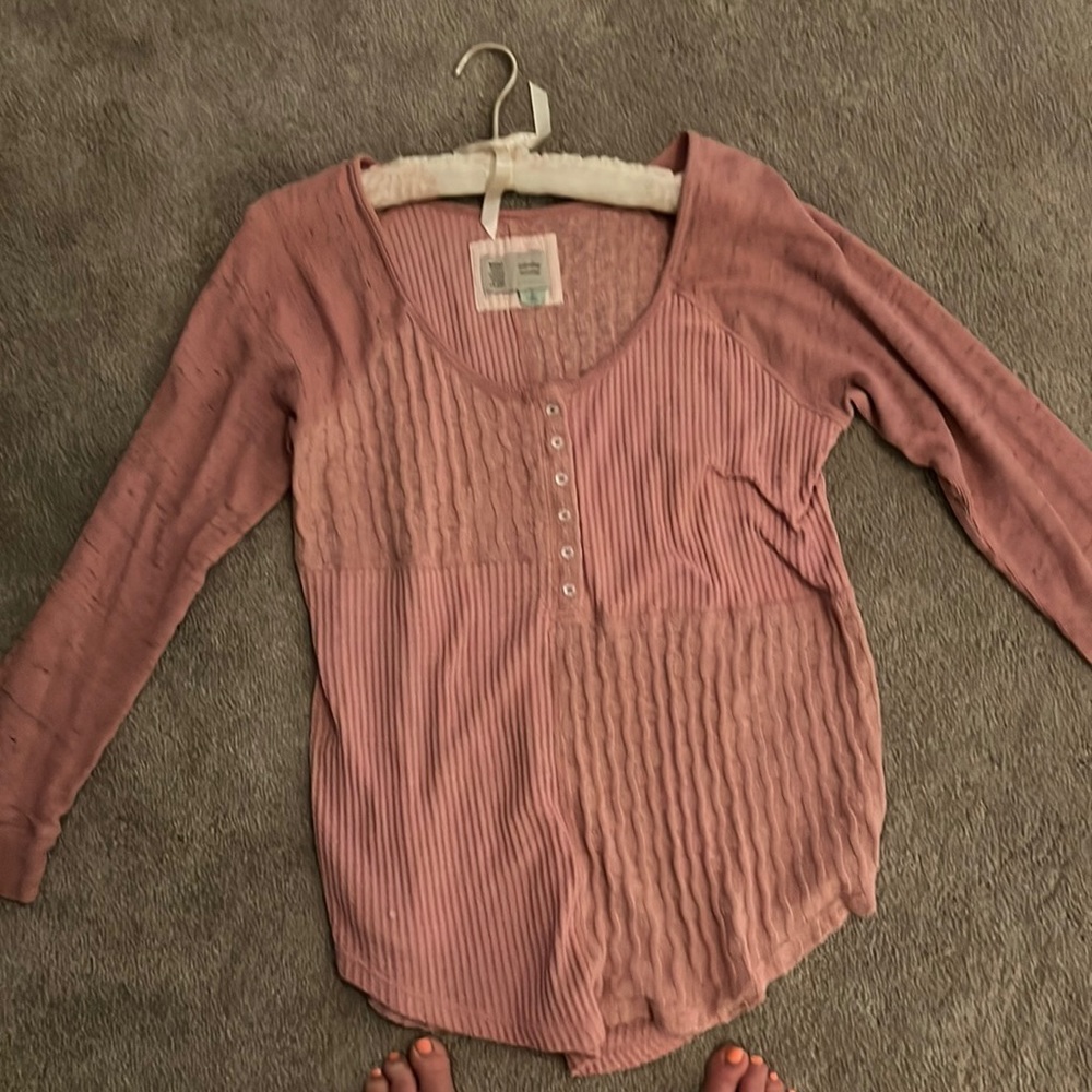 Very comfortable sweater shirt